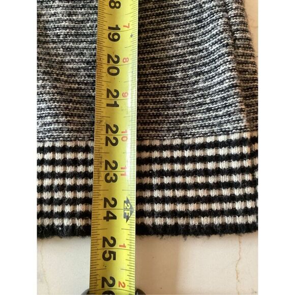 Free People Striped Knit Henley Sweater Sz M Wool blend Black White - Picture 6 of 6